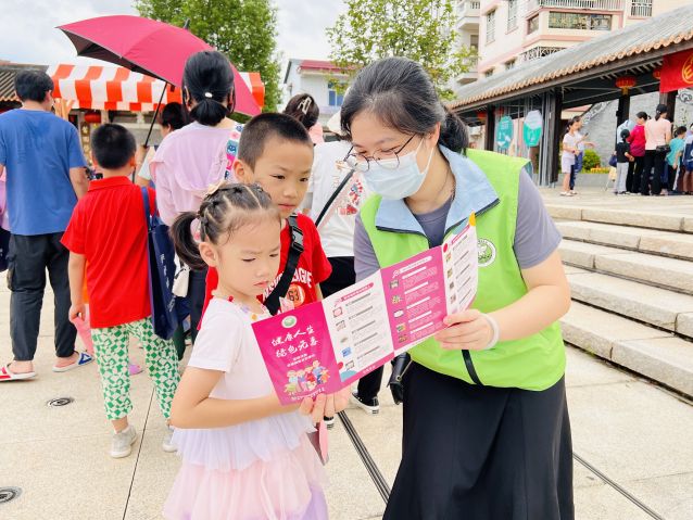三鄉(xiāng)鎮(zhèn)開展“識毒防毒入民心，同心共建無毒墻”宣傳活動圖片5.JPG